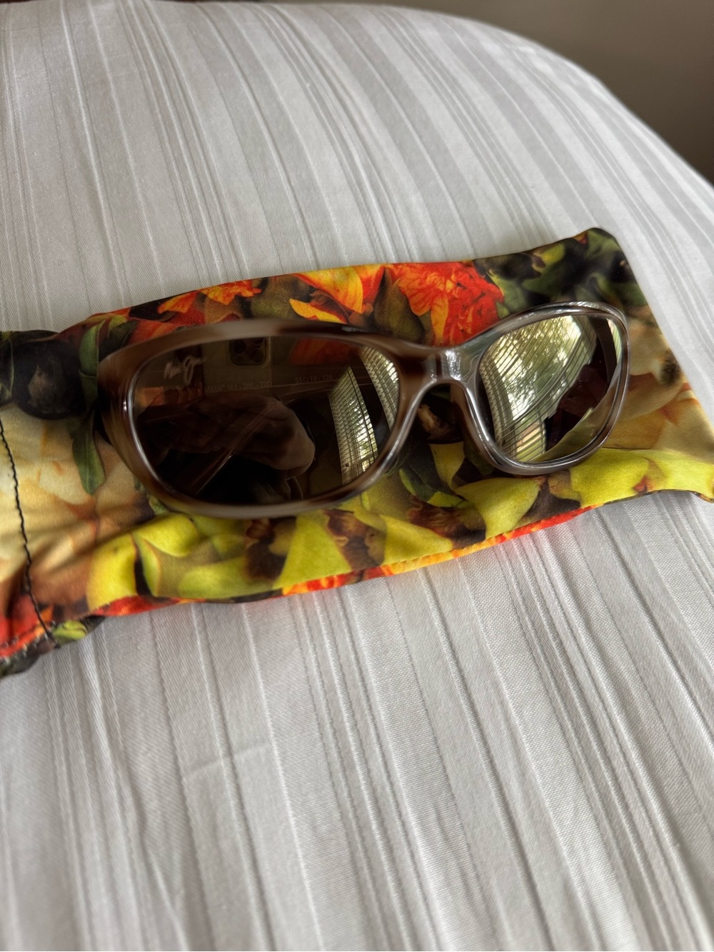 Maui Jim Adults' Kipahulu Polarized Sunglasses - Picture 2 of 12